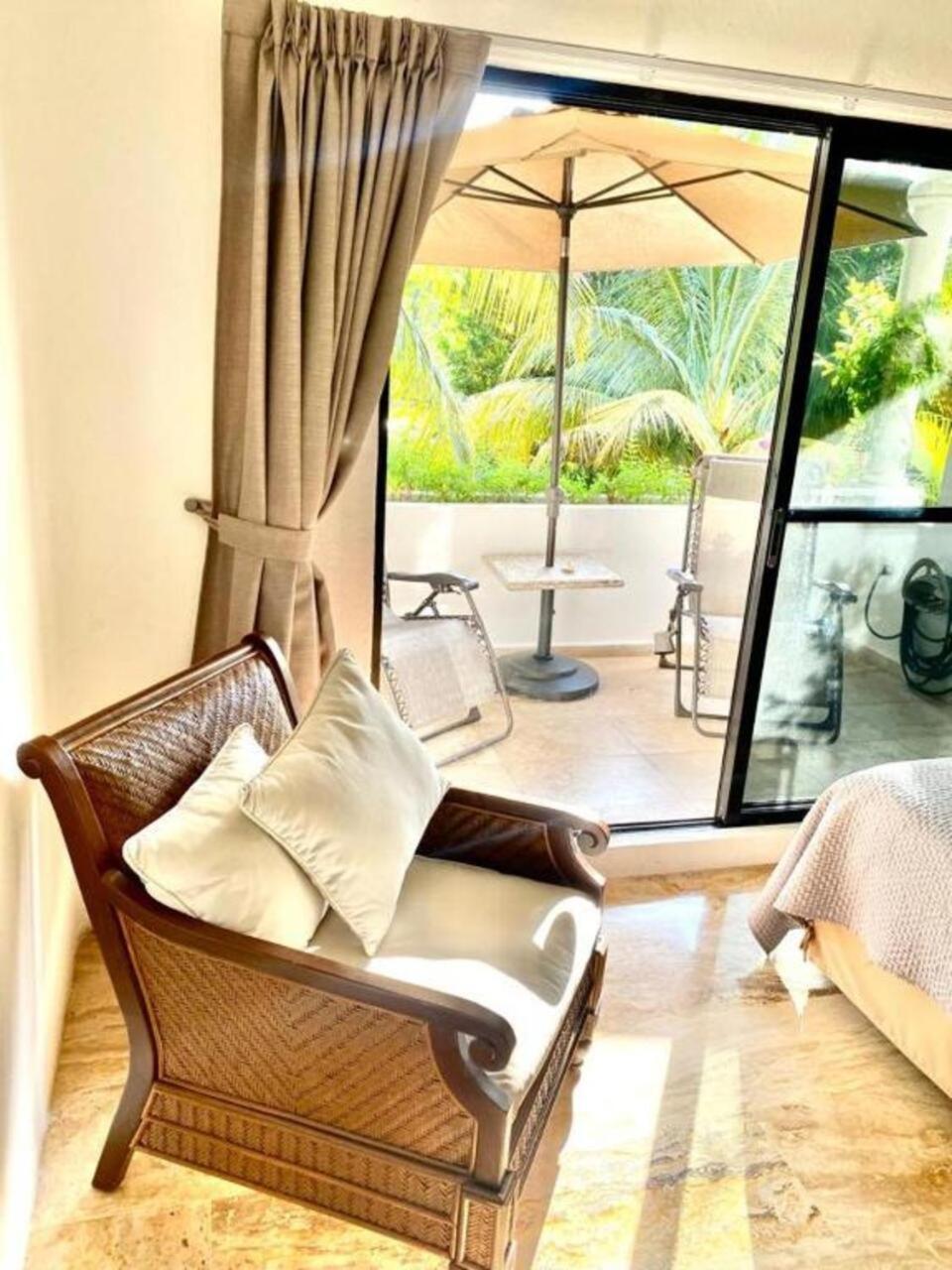 Deluxe Suites At Villas Tropical In Zona Hotelera カンクン エクステリア 写真